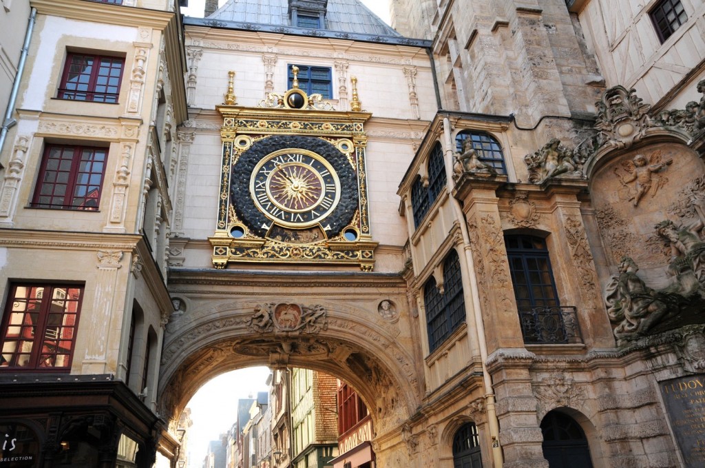 Rouen is the capital of Normandy, with a population of around 110,000. It is a thriving city with a rich historic past and there is plenty to see and do all year round.